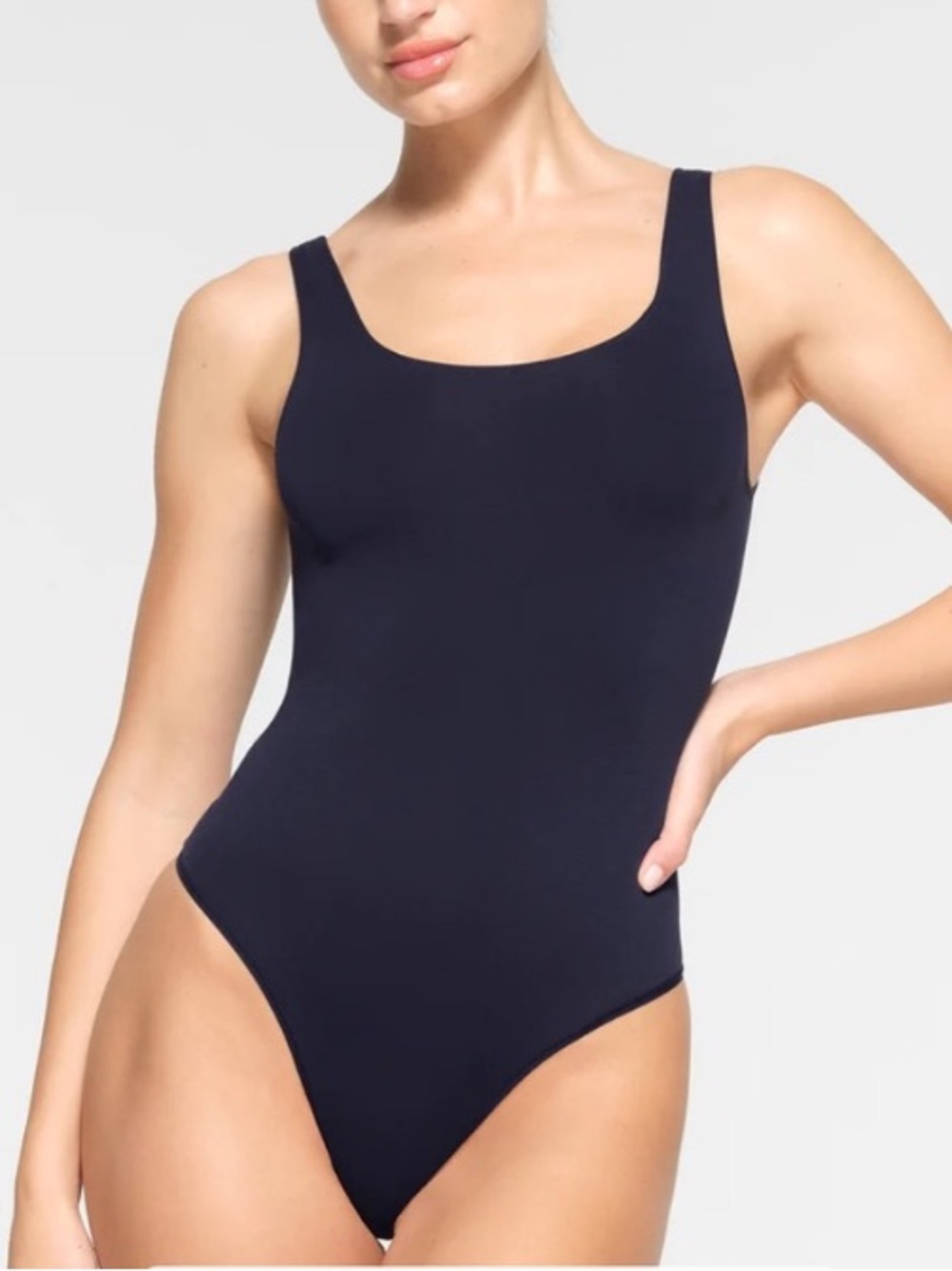 Skims Soft Smoothing Seamless Thong Bodysuit